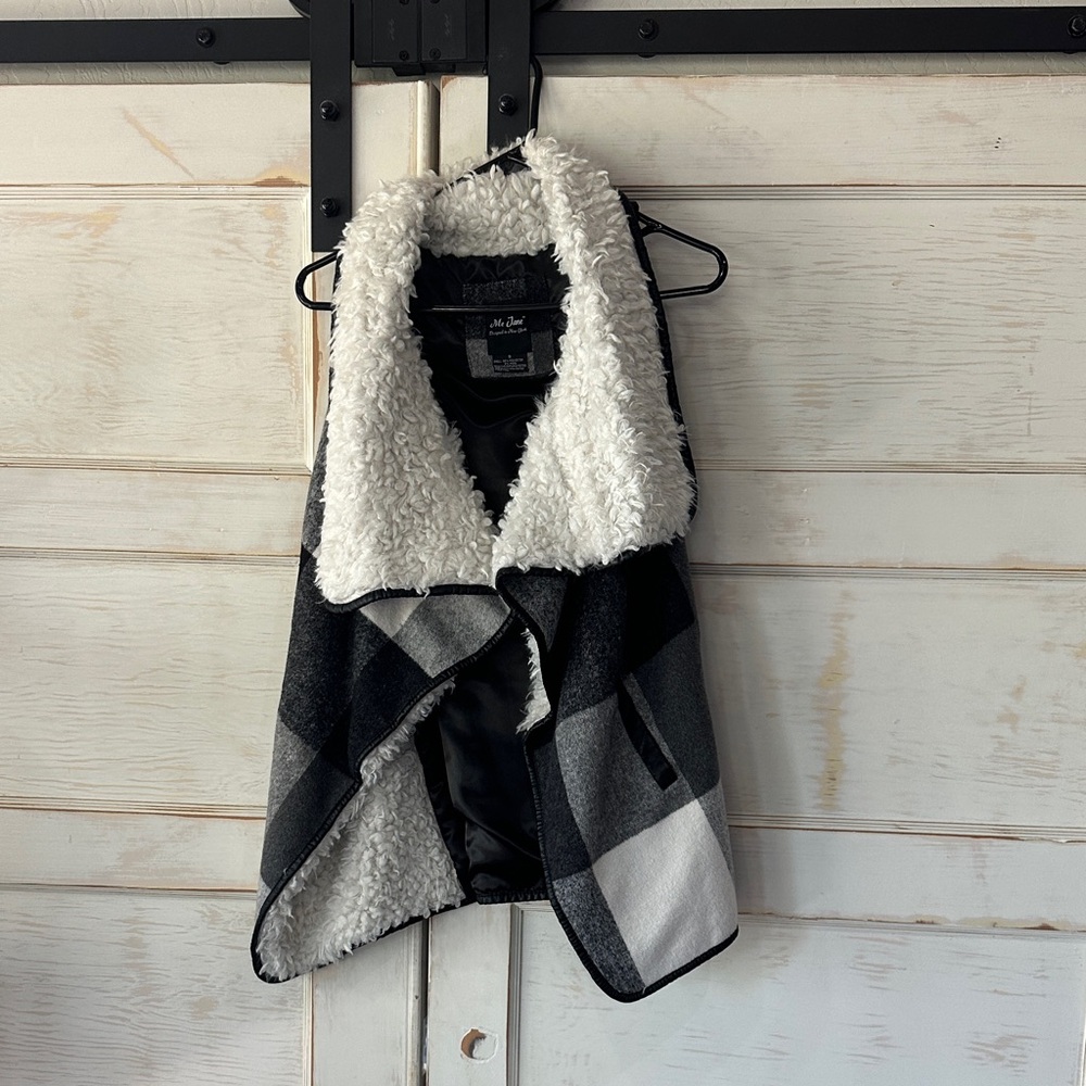 Me Jane Black & Gray Plaid Vest with Faux Fur Trim
